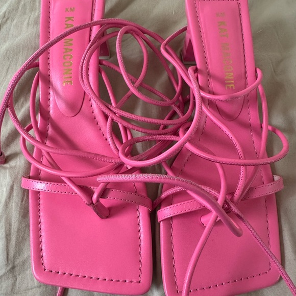 Elegant Pink Lace-Up Sandals - Picture 4 of 6